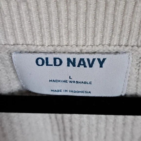 Black & White Striped Sweater | Size L - Picture 4 of 5